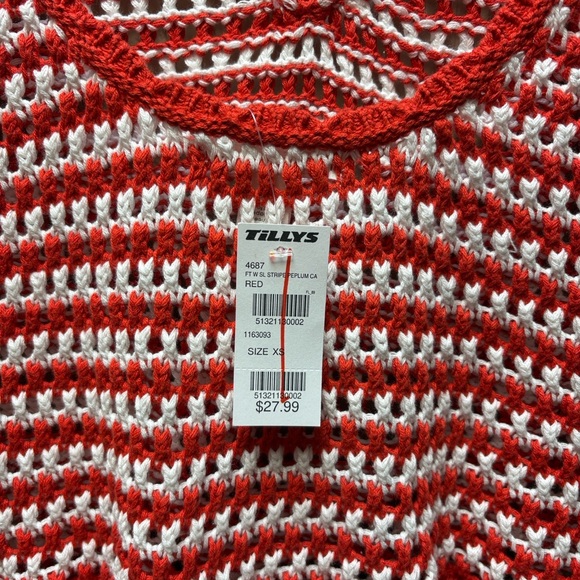 Full Tilt Top - Picture 7 of 9